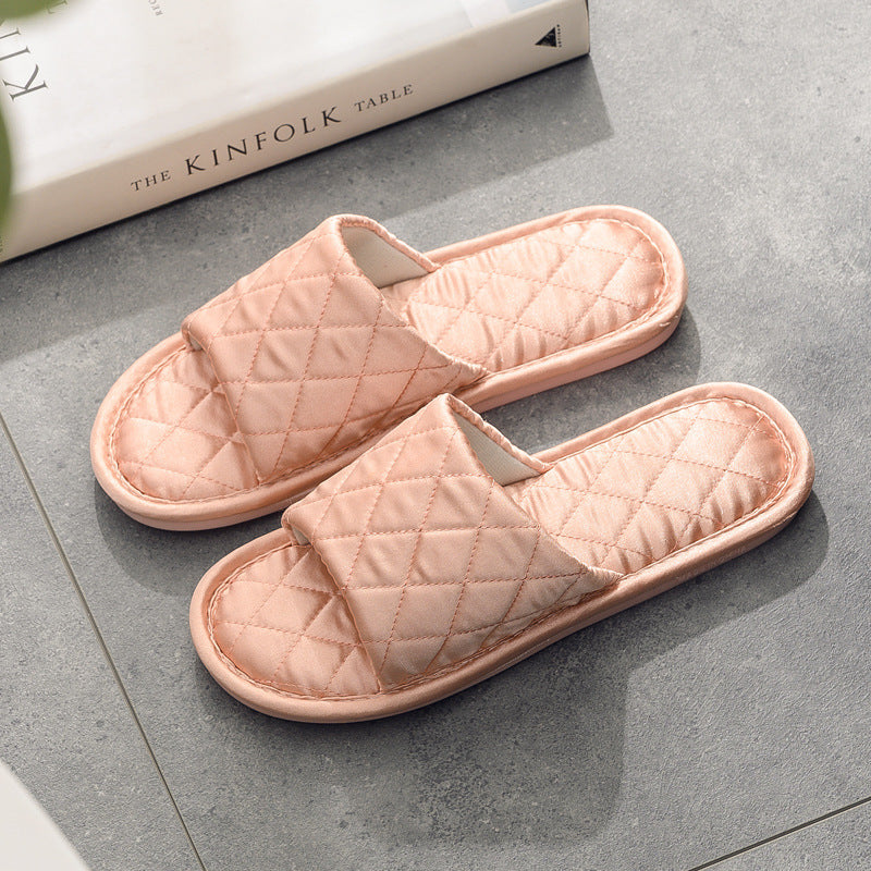 Wholesale TPR Silk Glossy House Slippers
